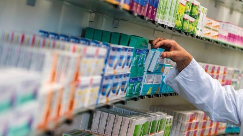 Por decreto, habilitan la venta de medicamentos para animales en farmacias