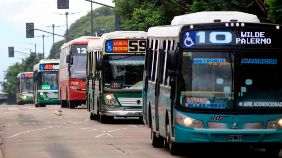 Paro general: qué líneas de colectivos van a funcionar este jueves 9 de mayo